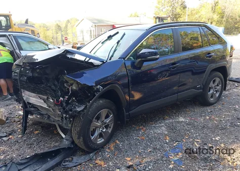 2024 Toyota Rav4 Hybrid Xle from USA, damaged, VIN 2T3RWRFV5RW197902